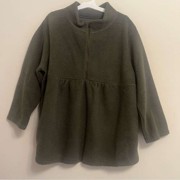 Ingrid & Isabel Sweaters - Ingrid & Isabel Maternity Olive Green Fleece Top Size XXL New